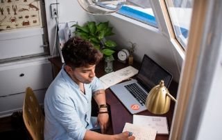 How to conduct a video interview to ensure the best remote hire